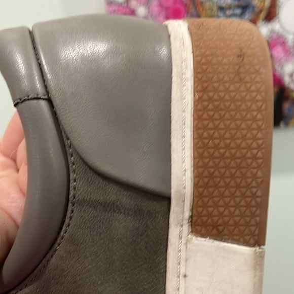 Caslon Andes Leather Suede Sneaker - Picture 8 of 8